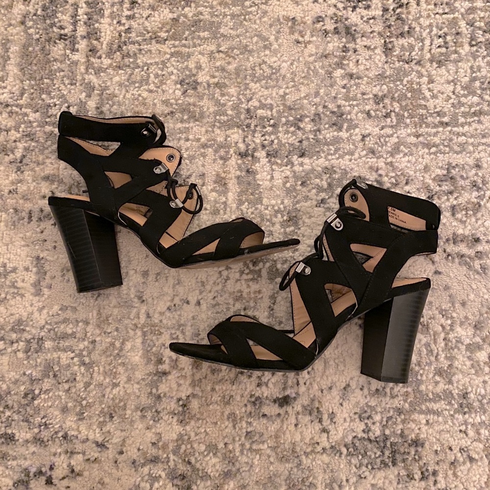 XOXO Balta strappy heels - Picture 1 of 4